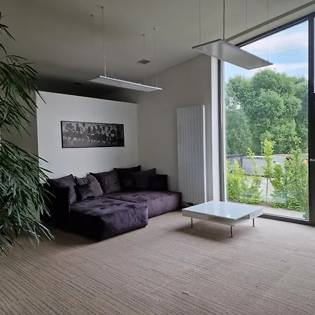 Hollywood Dream Kninice u Boskovic